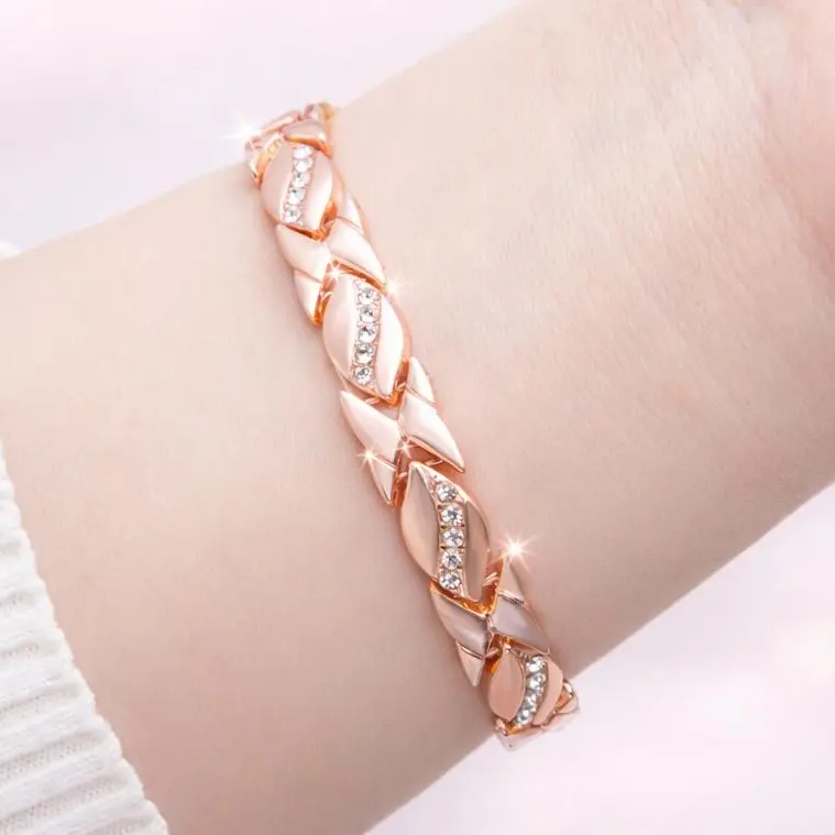 Magnetic Bracelet for Women, Rose Gold Copper Bracelet Adjustable, Stylish Healing Jewelry, Elegant Gift for Her, Daily Wear Fashion Bracelet