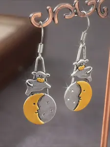 Moon and Star Round Pendant Earrings, Calf Animal Earrings, Creative Retro Exquisite Accessories, Trendy Jewelry
