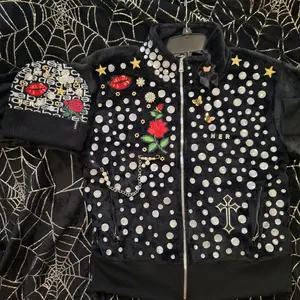 FBCP meets BEBE SPORT Large Bedazzled Jacket Hat Glove Set for Any Occasion Statement Piece