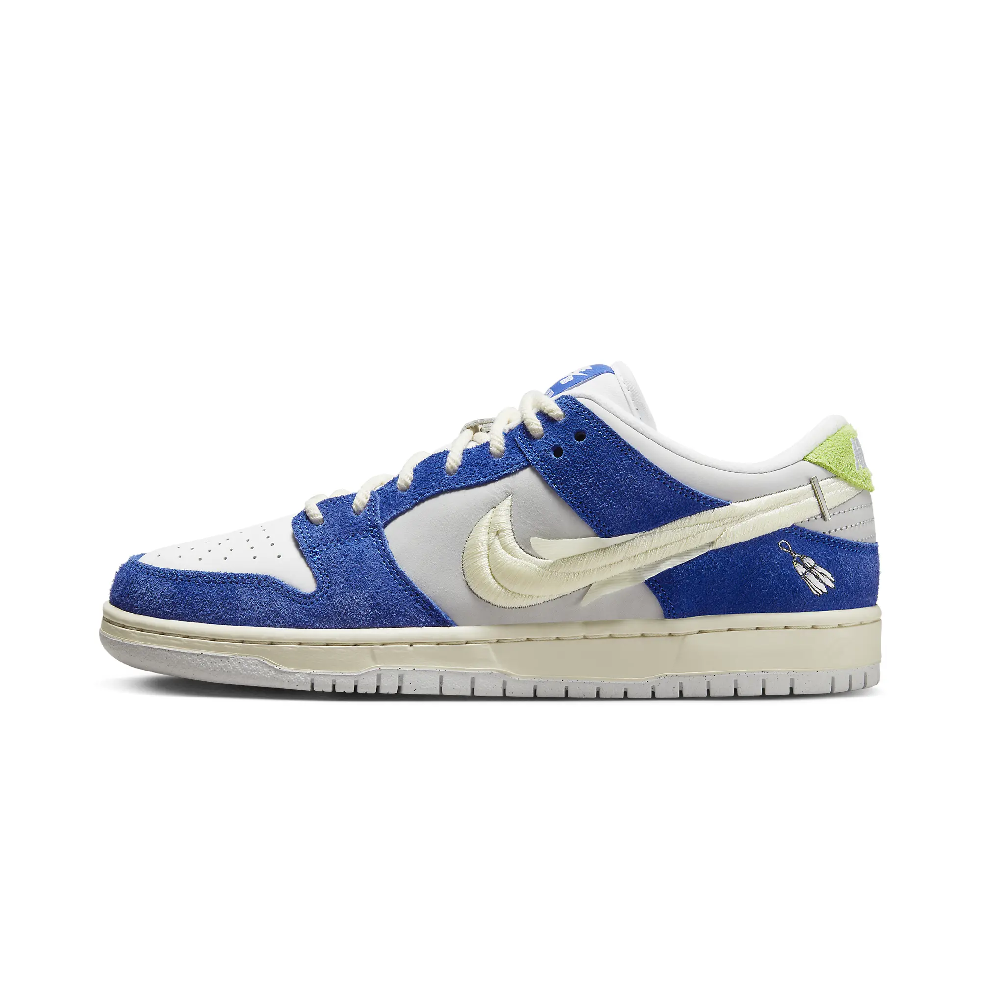 SB Dunk Low "Fly Streetwear - Gardenia" DQ5130 400