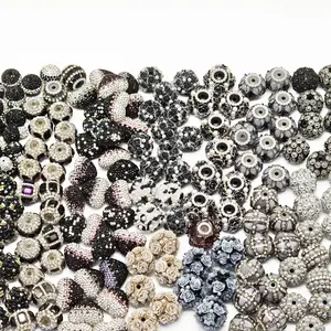 5pcs Mixed Style Rhinestone Resin Beads For Jewelry Making, Random Color Delivery, Large Hole Beads With Pearl Crystal Flower Heart Design, DIY Bracelet Necklace Charm Beads, Handmade Jewelry Accessories, Luxury Vintage Decorative Beads.