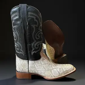 Men’s White-Bone Python Snake print Skin Boots. Cowboy Western Boots for Men. Square Toe Leather Boots. Bota Vaquero De Piel Pitón Víbora.