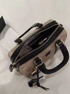 Elegant Women's Shoulder Bag, Fashion Pillow Purse with Tassel Pendant, 2026 New Handbag, Versatile Crossbody Bag, Crossbody Shoulder Purses, 3 Colors Available