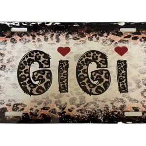 License Plate with Leopard Print Design Featuring the Word "Gigi" and Heart Symbols