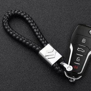 Car Metal Leather Keychain Set, Stylish Car Logo Decoration Accessories, Fashionable Keyring for Suzuki Cars, 1/2 Piece Pack