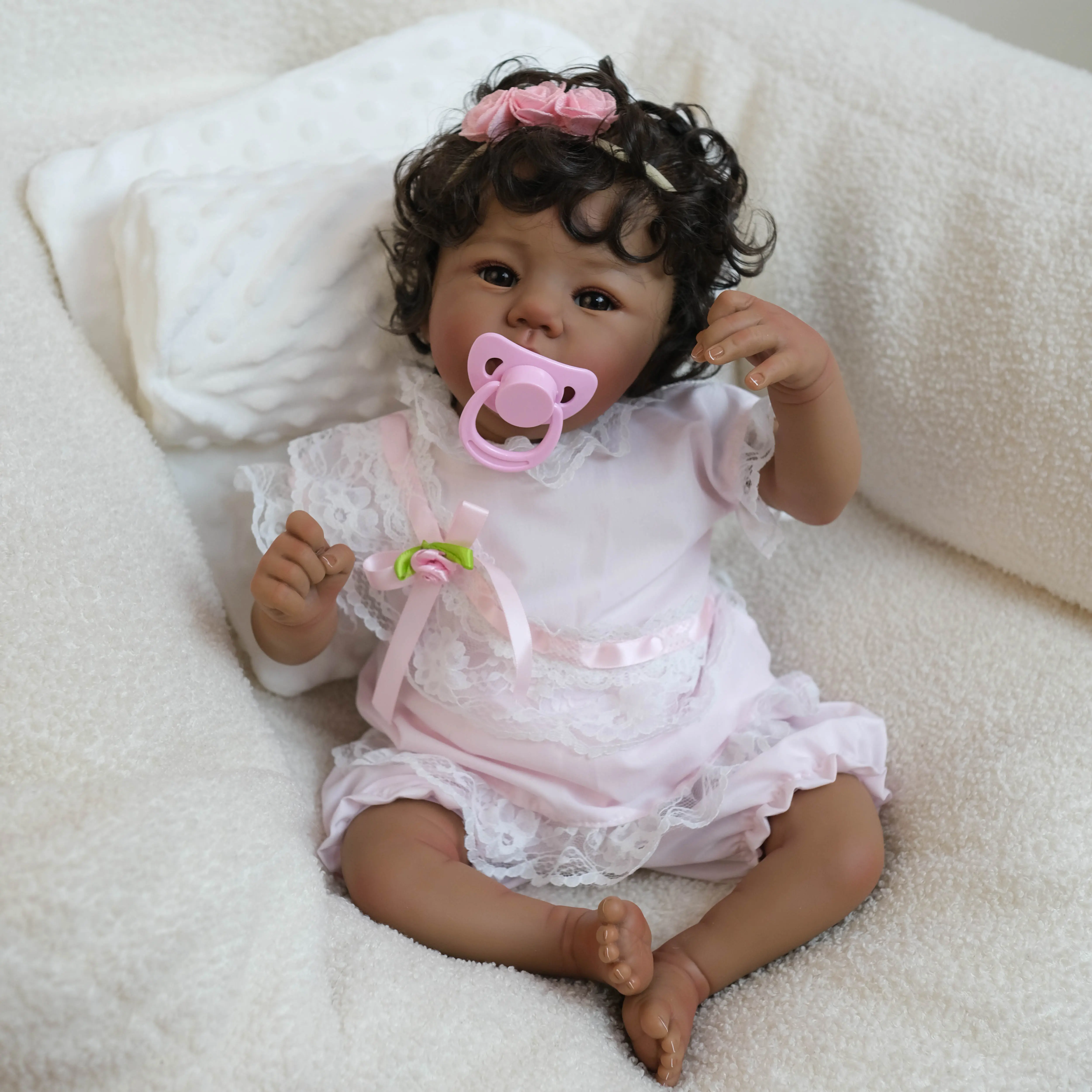 Black Reborn Baby Dolls Cloth Body Girl Realistic Reborn Baby 18 Inch Newborn Baby Doll with Rooted Hair, Lifelike Toddler Dolls Girls with Clothes for Kids Age 3+