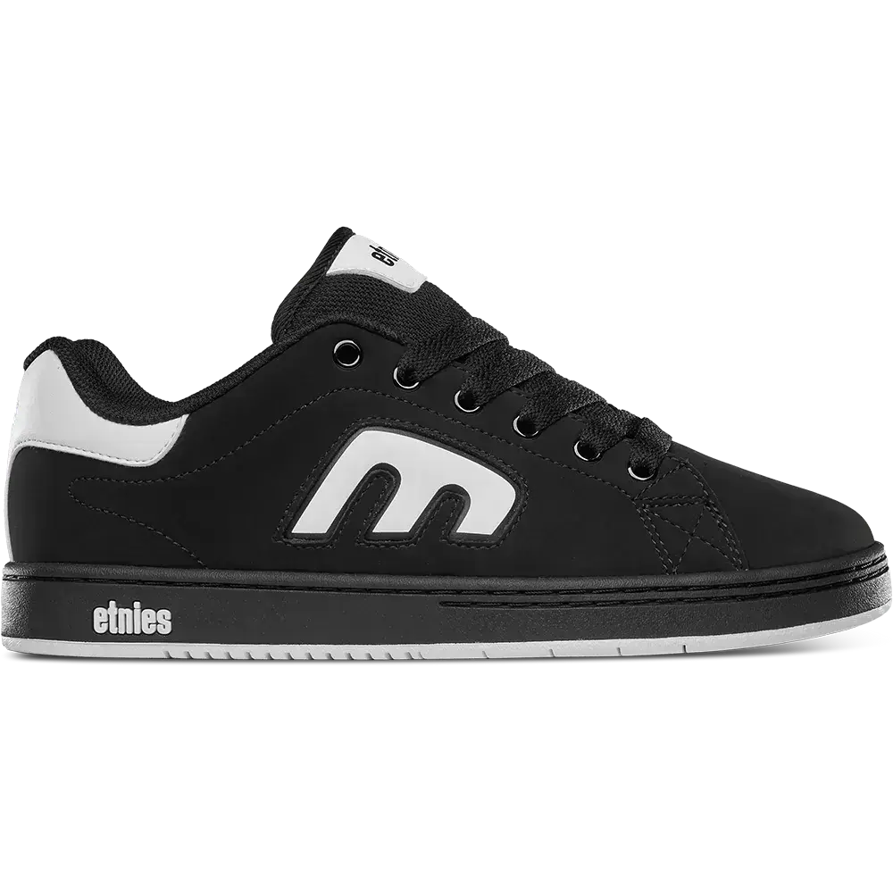 Callicut: Vintage is where it’s at. Chunky, Classic, Retro, Skate Shoes Designed in California, Athletic Footwear, Sneakers, Durable, Sustainable and Comfortable. Callicut: Vintage is where it’s at. Chunky, Classic, Retro, Skate Shoes Designed in California, Athletic Footwear, Sneakers, Durable, Sustainable and Comfortable.