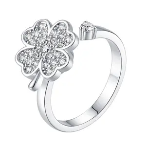 Rotating Four-Leaf Clover Ring: Stress Relief for Men and Women—Eases Anxiety, Adjustable opening sizeSoothes Your Mind, and Brings You Joy and Comfort All Day Long