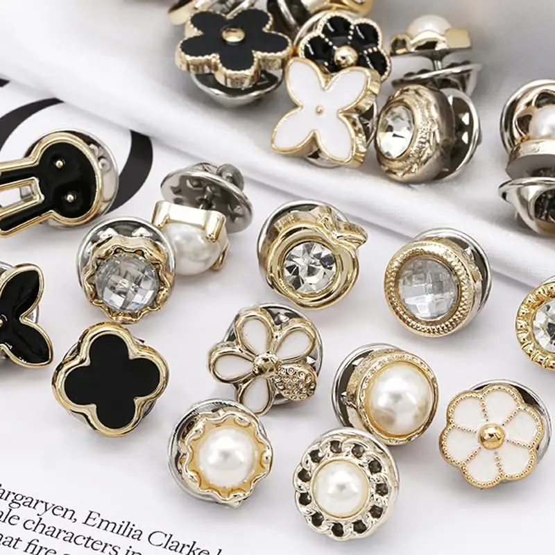 10pcs Women's Seamless Invisible Buttons Set, Reusable Press Studs for Shirts, Cardigans, Tops, Easy On-Off Design, Christmas Buttons, Cute Buttons, Floral Button, Boho Buttons(Random style)