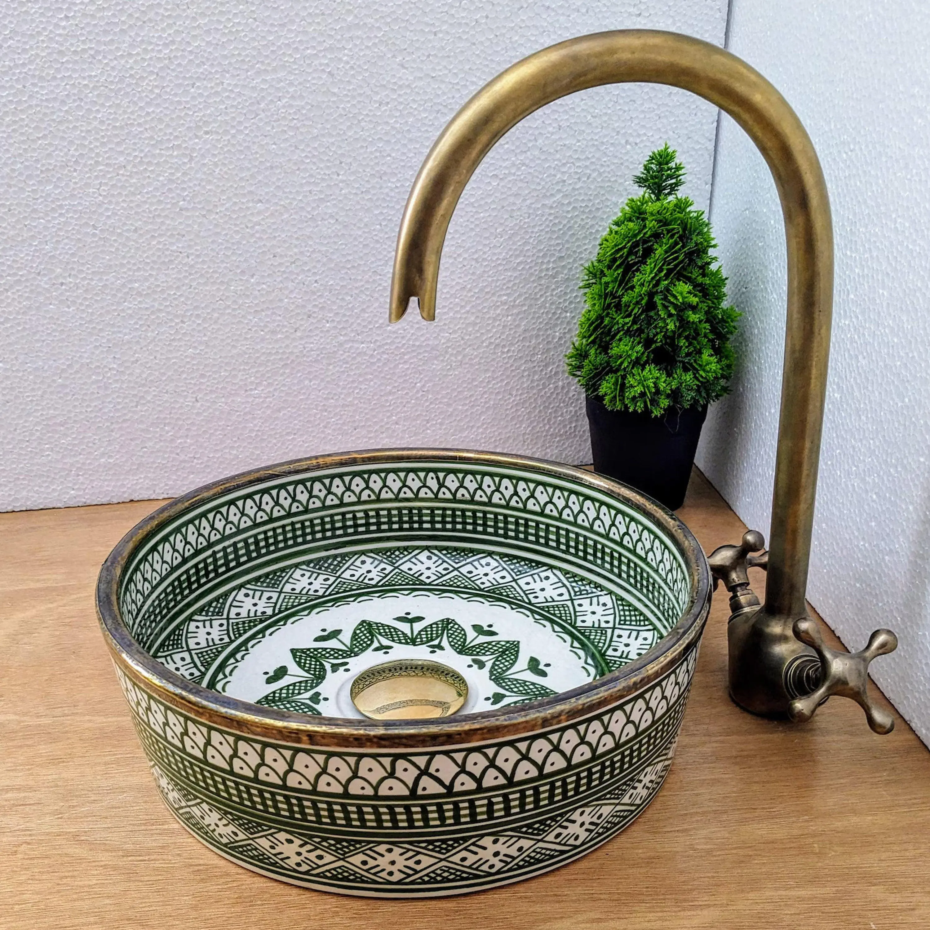 Moroccan Handcrafted Porcelain Sink - Premium Quality & Timeless Elegance