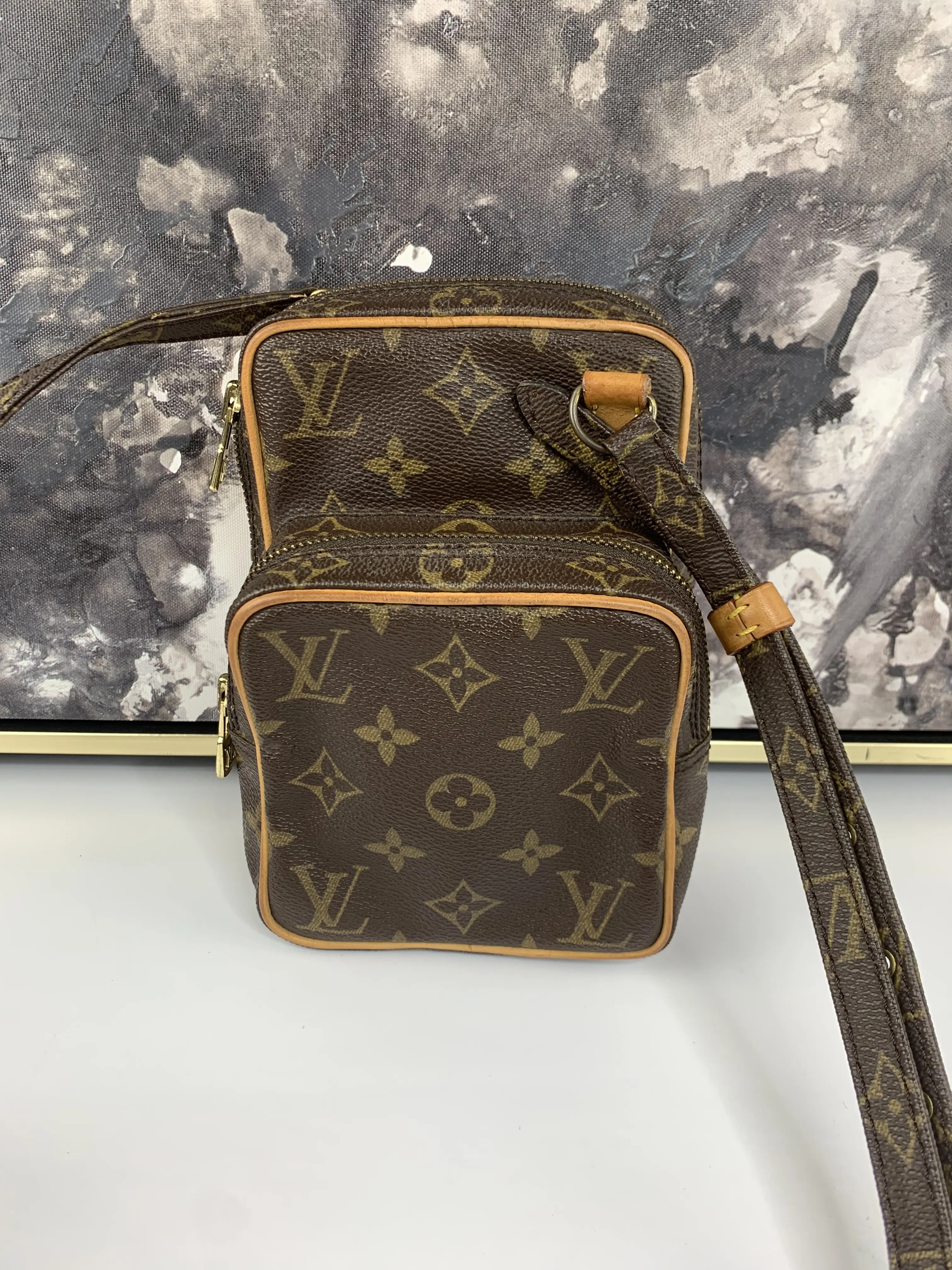Pre-owned Louis Vuitton coated canvas Crossbody Bags Amazon PM/Mini