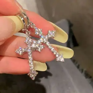 Unique women's earrings DDES0819, light luxury summer earrings, high-end cross earrings for summer