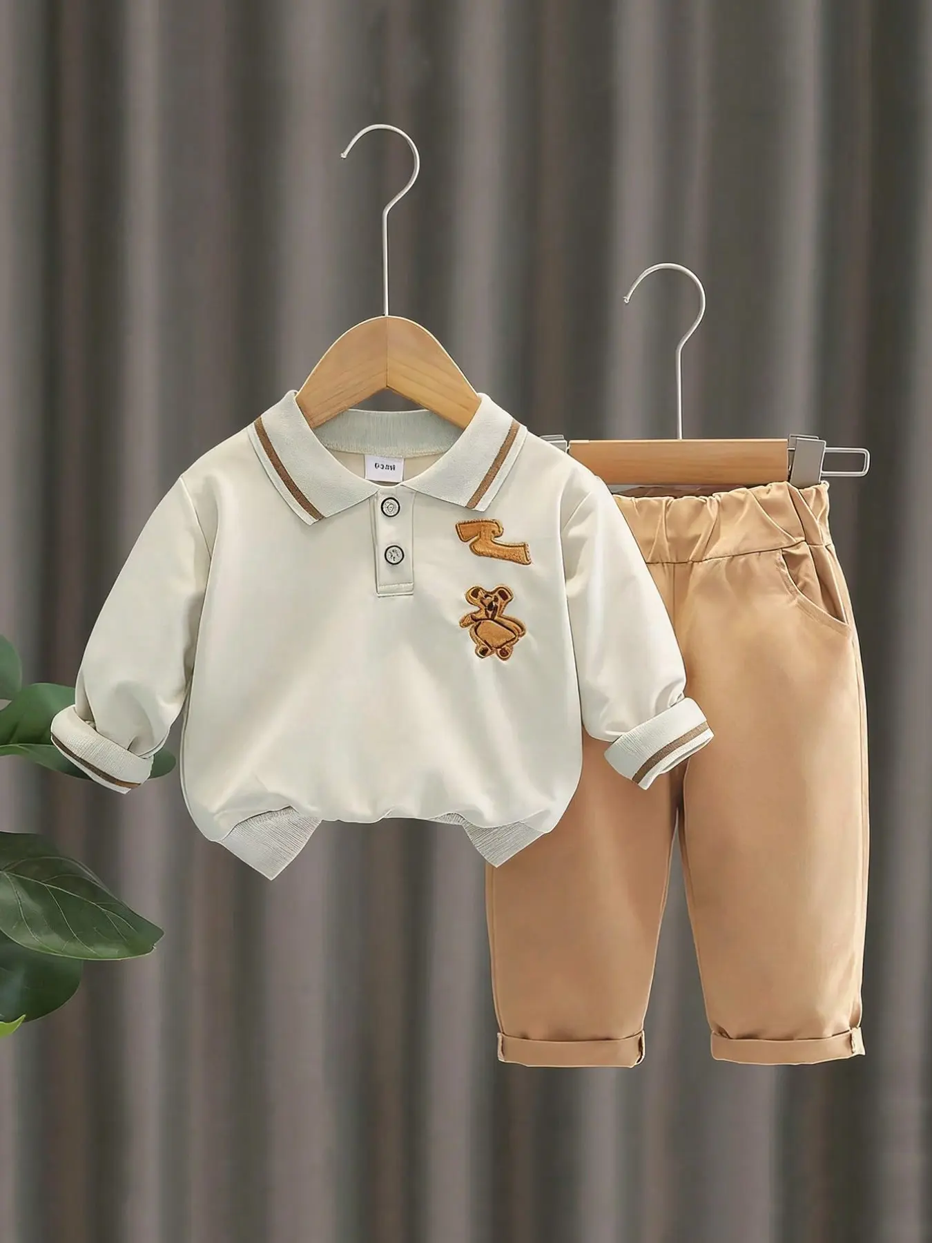 2-Piece Baby Toddler Style Cute Floral Embroidered Long Sleeve, Spring & Autumn Casual Set for Boys and Girls, Comfortable and Stylish Clothing Outfits