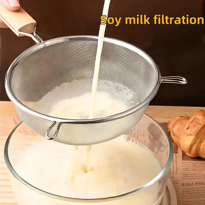 Recommended by TikTok Creators: 18 cm premium fine-mesh stainless steel strainer sieve with anti-scald wooden handle and dual hooks; multifunctional kitchen tool for baking and cooking.
