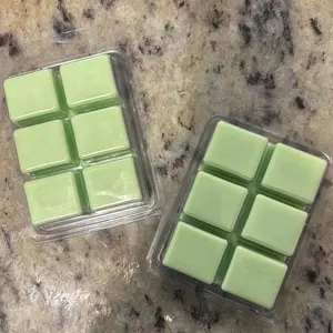 Gain scented wax melt