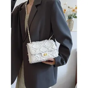 Women'S Fashionable Denim Chain Strap Crossbody Bag, Casual Versatile Shoulder Bag for Daily Used, Trendy All-Match Commuter Bag Does not apply