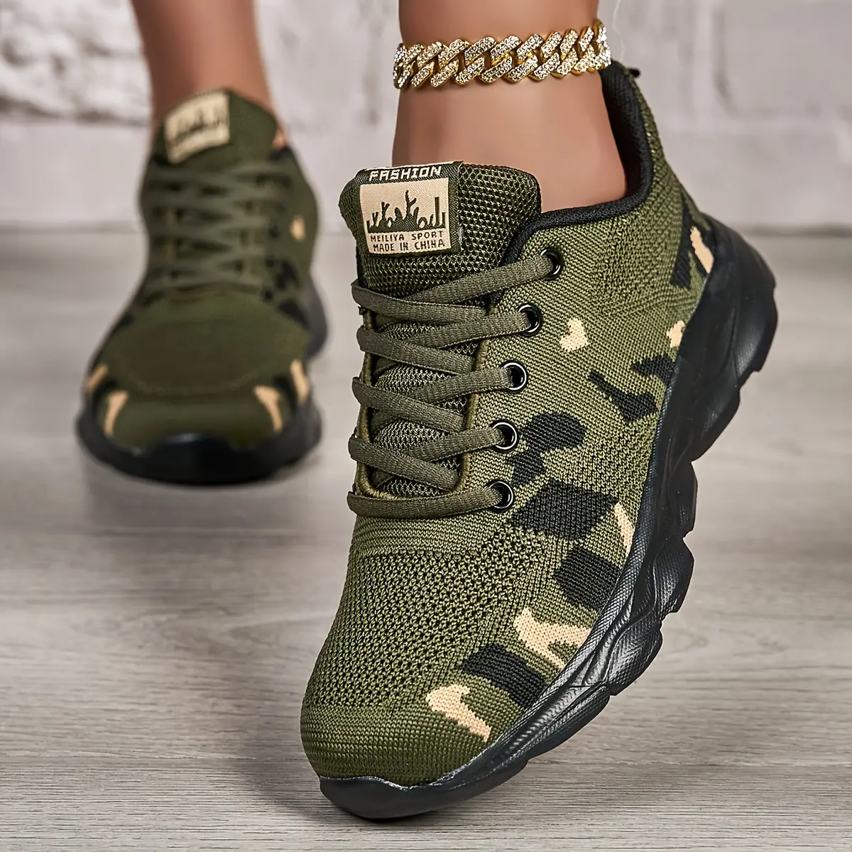 Women'S Camouflage Running Shoes - Lightweight, Breathable, Durable Fabric - Fashionable Lace Up Design Suitable For Outdoor Activities