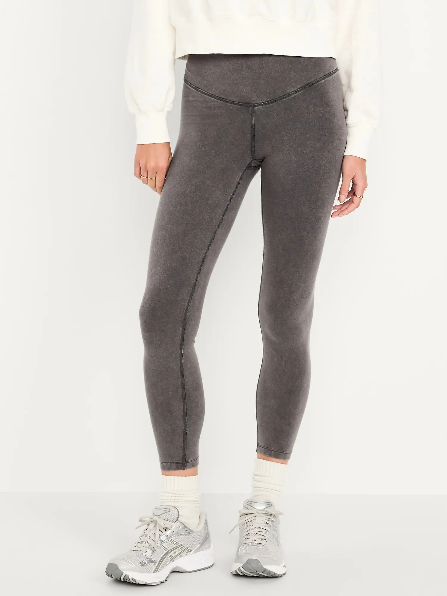 Old Navy Women's High-Waisted PowerChill 7/8 Cotton Leggings