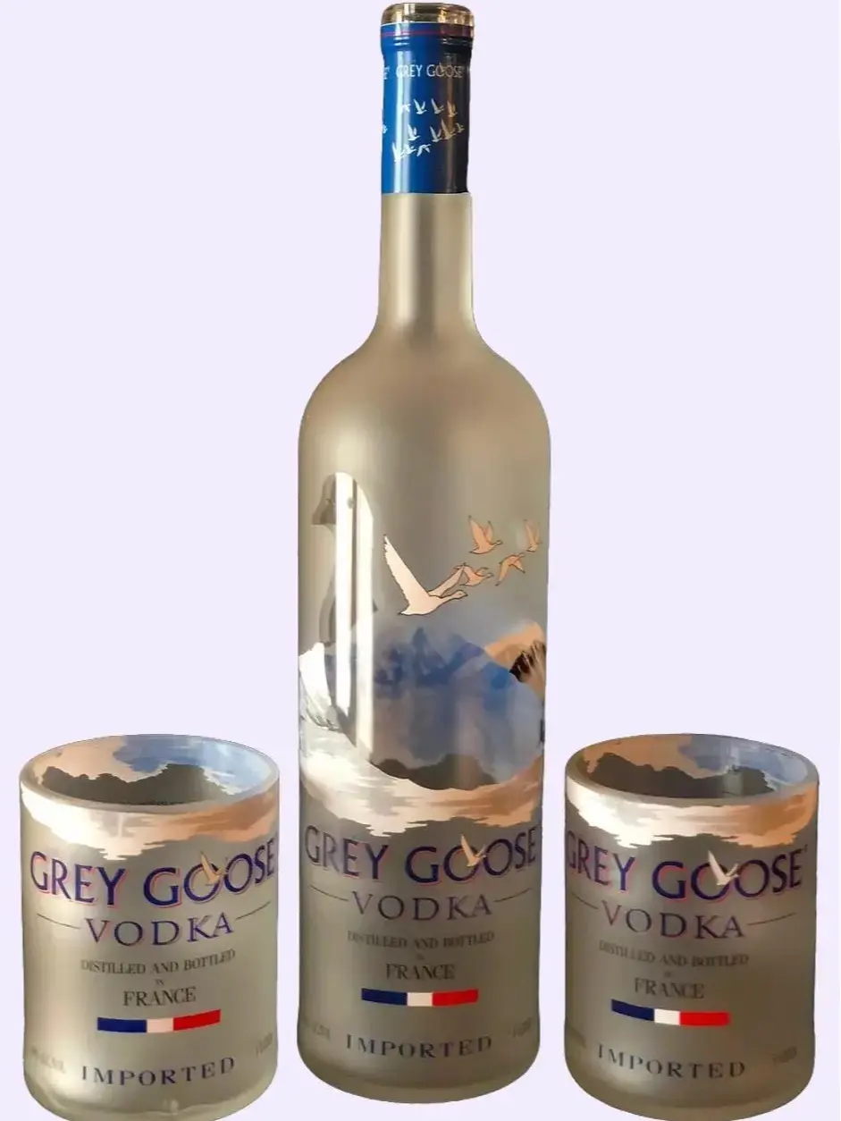 2 Grey Goose Short Rock Glasses 2 Grey Goose Short Rock Glasses