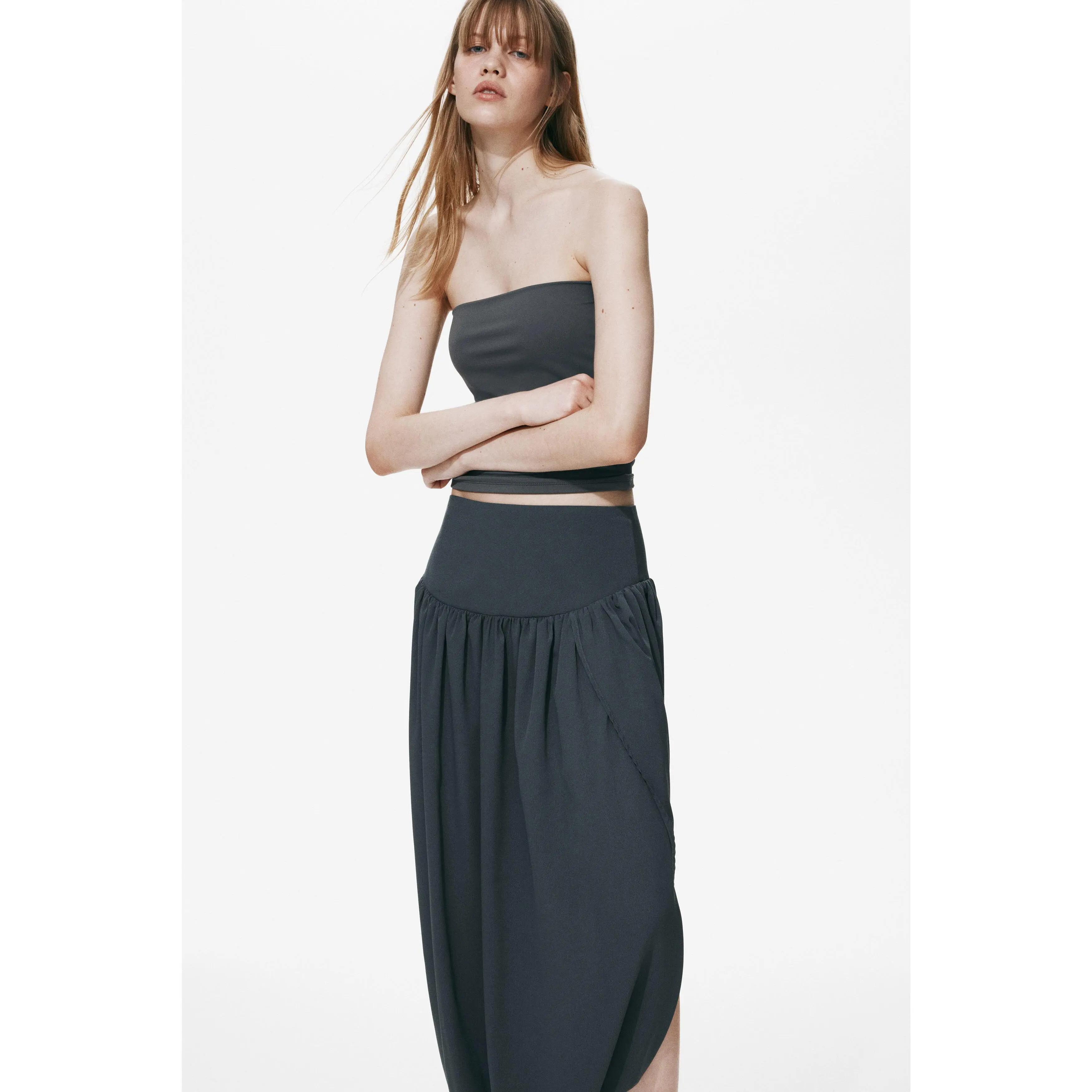 H&M Bubble-hem tulip skirt