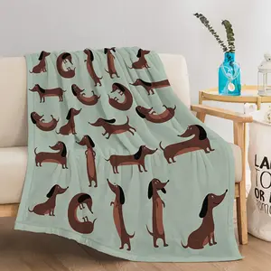 1Pc Dachshund Print Blanket - Soft Quilted Flannel Bedspread Suitable For All-Season Cozy Warmth, Cute Dachshund Dog Bed Cover For, Camping & Travel - Machine Washable Gift For Pet Lovers