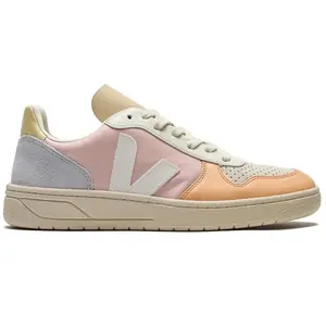 Veja V-10 Leather Petale White (unisex) by StockX