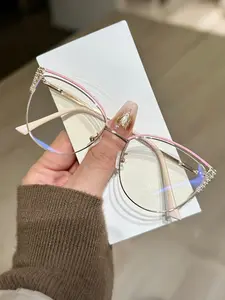 Women New Cat Eye Shaped Eyeglasses Fashion Light Luxury Style Metal Frame Design Trendy Retro Pink Glasses