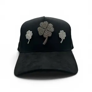 Trébol Snapback Baseball Cap, Adjustable Flat-Brim Casual Hat for Daily Wear