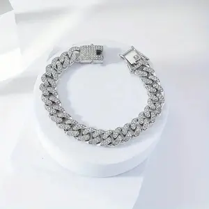 8 Inch Hip Hop Cuban Chain Bracelet Women Men Everyday Party Wear Matching Accessories with Rectangular Clasp for Easy Wear