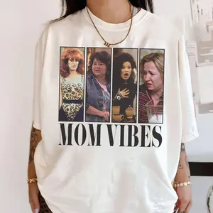 Retro 90’s Mom Vibes Vintage Funny Mom Shirt, Retro Funny Mama Shirt, Mom Life Shirt, Iconic Mom T-Shirt, Gift for Mom, Mother's Day Gift