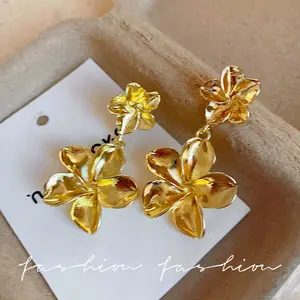 925 silver needle retro metal earrings, women's high-end geometric plain ring ear buckles, versatile and exaggerated commuting earrings