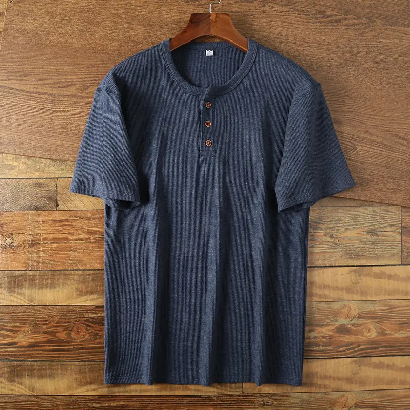 Navy blue (short sleeved)