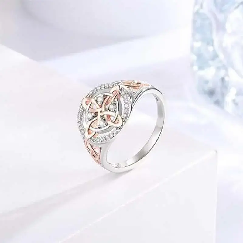 Cubic Zirconia Decorated Witches Knot Ring, Rose Gold Plated Celtic Knot Jewelry, Anillo Nudo de Bruja, Witchtok Pagan Ring for Protection, Valentine’s Day gift