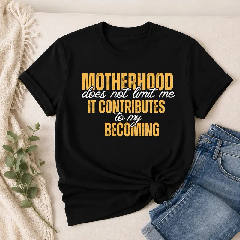 Women's "Becoming in Motherhood" Casual Mum T-Shirt, Comfortable Short-Sleeve Top for Everyday Wear
