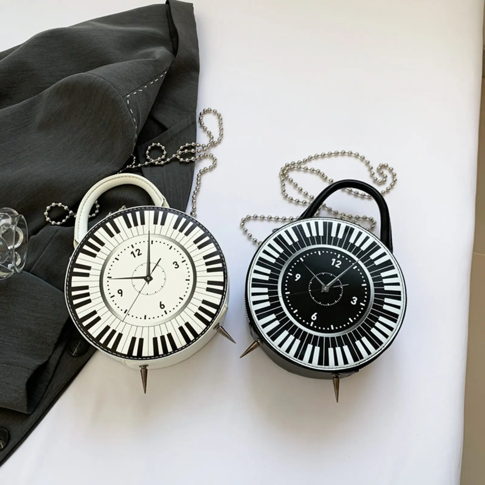 Women Fashion Crossbody Purses Retro Clock Shaped Hand Shoulder Bags Handbag Clutch Purses Party Work Travel