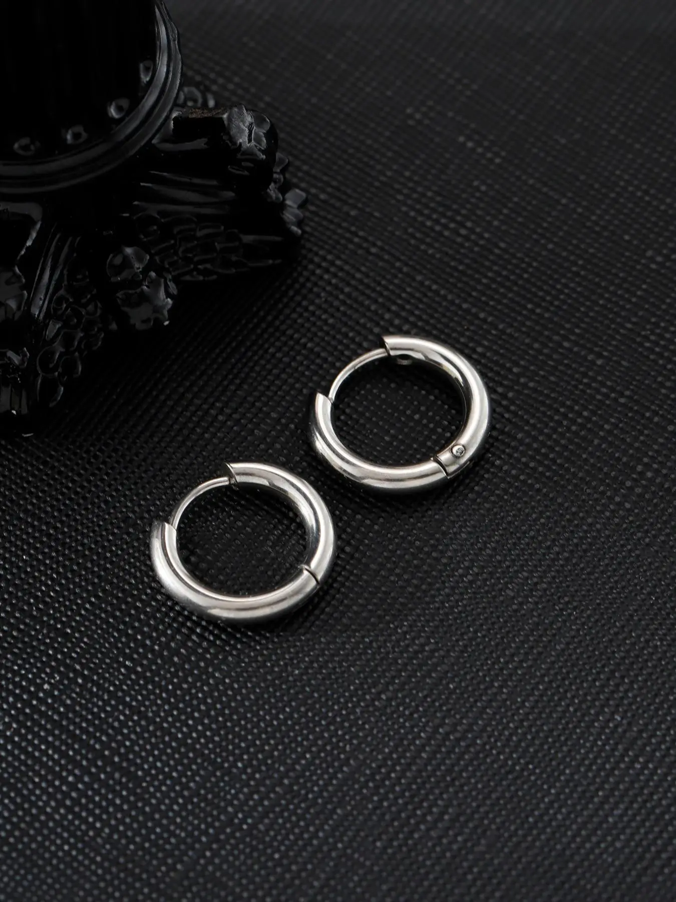 Minimalist Solid Color Stainless Steel Hoop Earrings (2pcs), Fashionable Jewelry for Men, Casual Jewelry for Party, Daily Clothing Decor, Trendy All-m