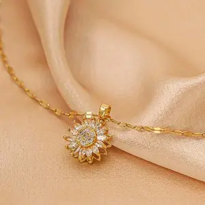 The new rotating sunflower pendant necklace is an elegant and versatile clavicle chain.