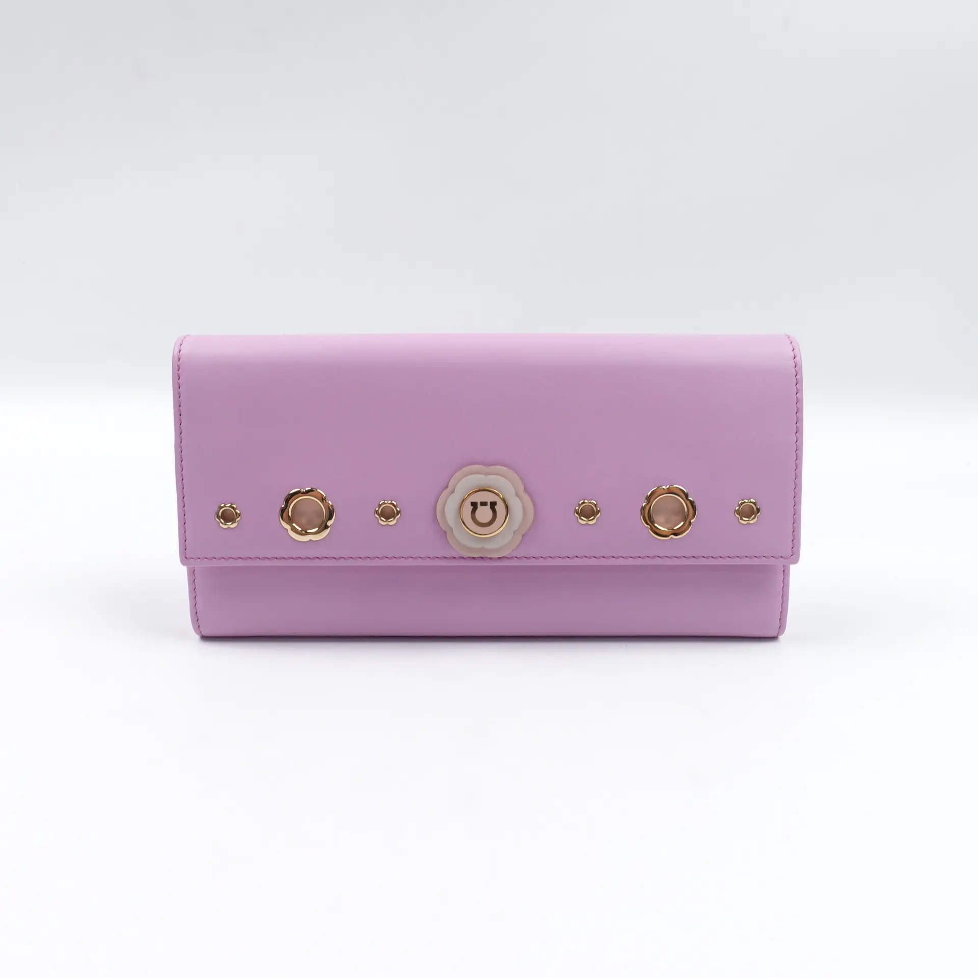 Pre-owned SALVATORE FERRAGAMO Calfskin Leather Small Leather Goods Ferragamo Purple Wallet W/Pouch T10423428