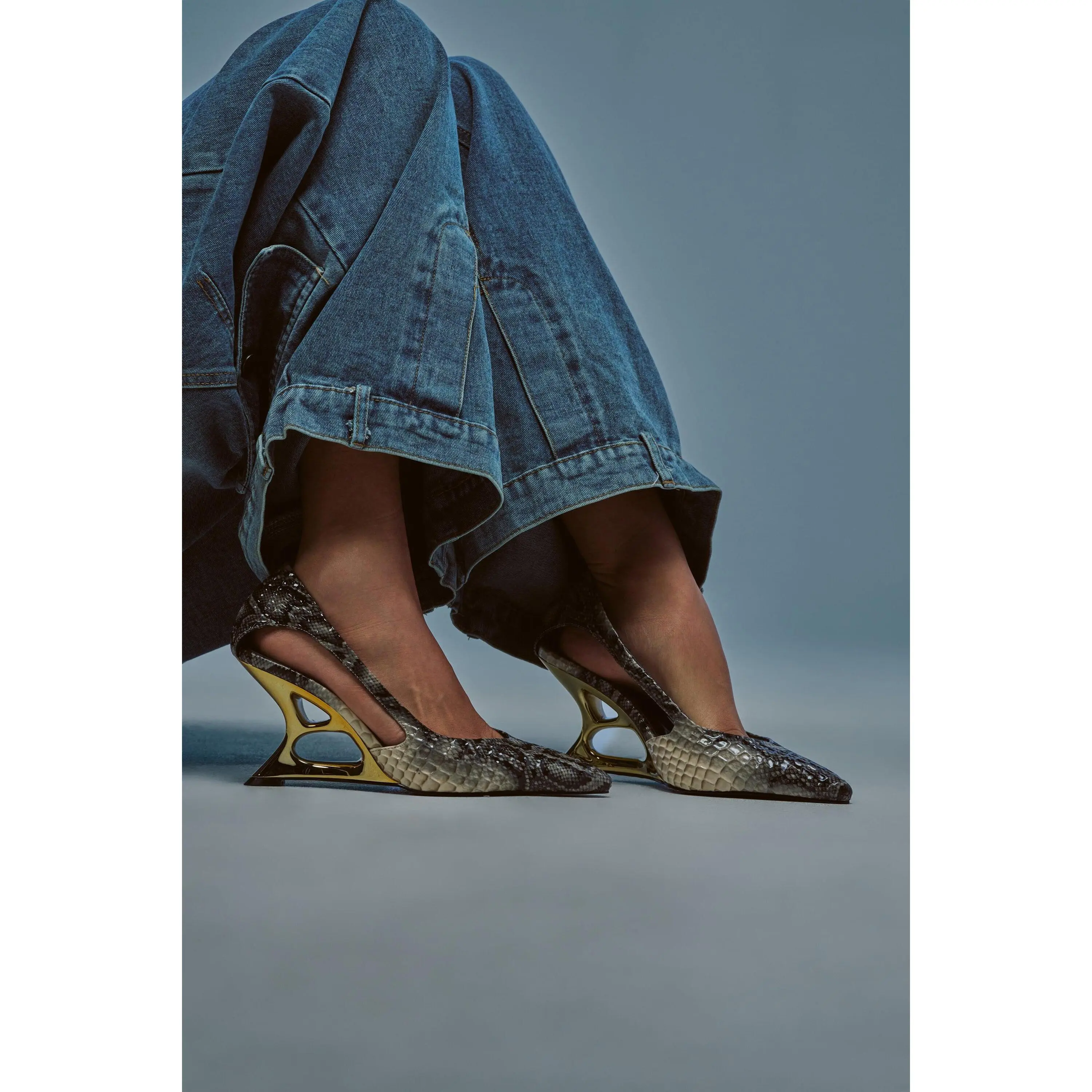AKIRA GOLD ABYSSICA SNAKE PRINT GOLD WEDGE HEEL PUMP