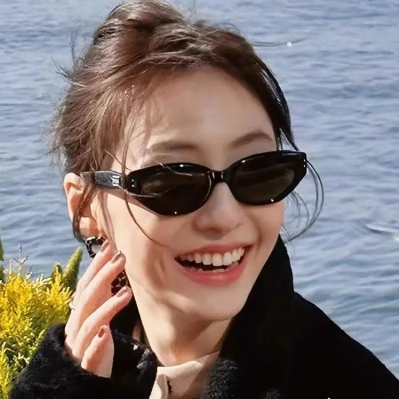 Vintage Rectangular Sunglasses for Women, Fashionable UV Protection Polarized Glasses, Trendy Cat Eye Shades for Outdoor Driving, Fashion Eyewear