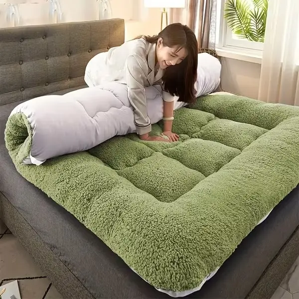 Thick and Warm Mattress Cover - Soft Blended Material, Light Beige, Eco-Friendly, Durable Polyester Cover with Zipper, Machine Washable for Single Beds and Dorm Apartments