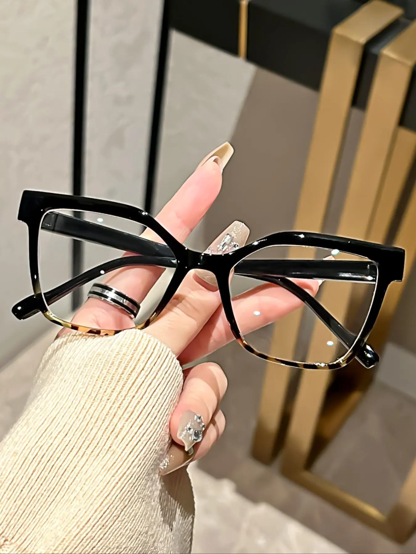 Vintage Cat Eye Frame Eyeglasses, Trendy Casual Eyeglasses for Women & Men, Fashion Eyeglasses for Work, Daily Clothing Decor, Perfect for Student Daily Use, High Quality Eyewear, Fashionable Frames Glasses, Stylish Glasses