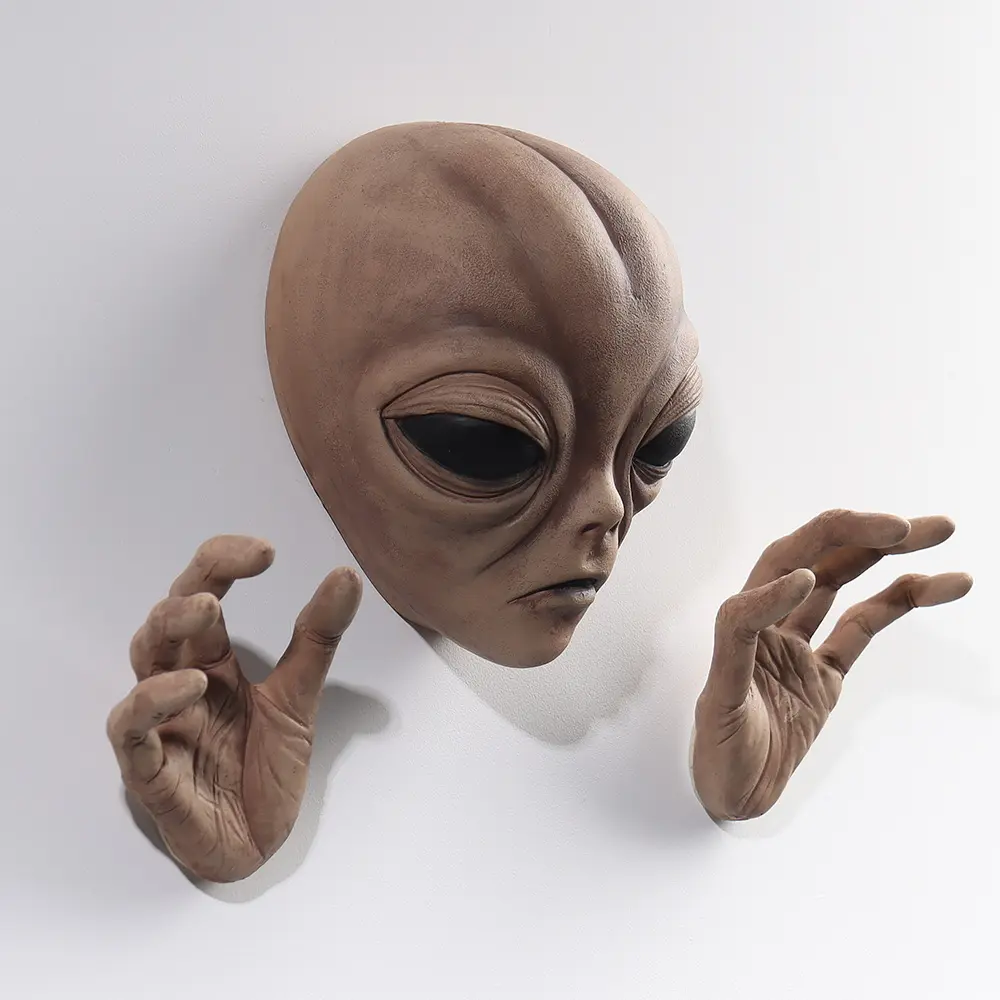 3D Big Eye Mystery Alien Wall Hanging Decoration Ornaments, Ufo Home Decor, Spooky Halloween Theme Cosplay Party Gift, Suitable for Bedroom Living Room Window Door RV, Party Decoration Supplies