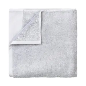 Blomus  28 x 55 in. Riva Organic Terry Cloth Bath Towel, Microchip