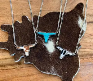Longhorn necklace