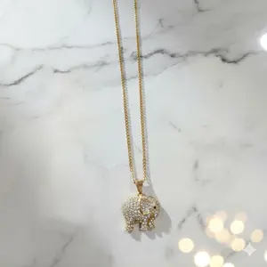 Gold Filled 2.5mm Petite Cuban Chain Necklace with Elephant Pendant for Women's Fashion Jewelry 316l Material Classic Timeless Design