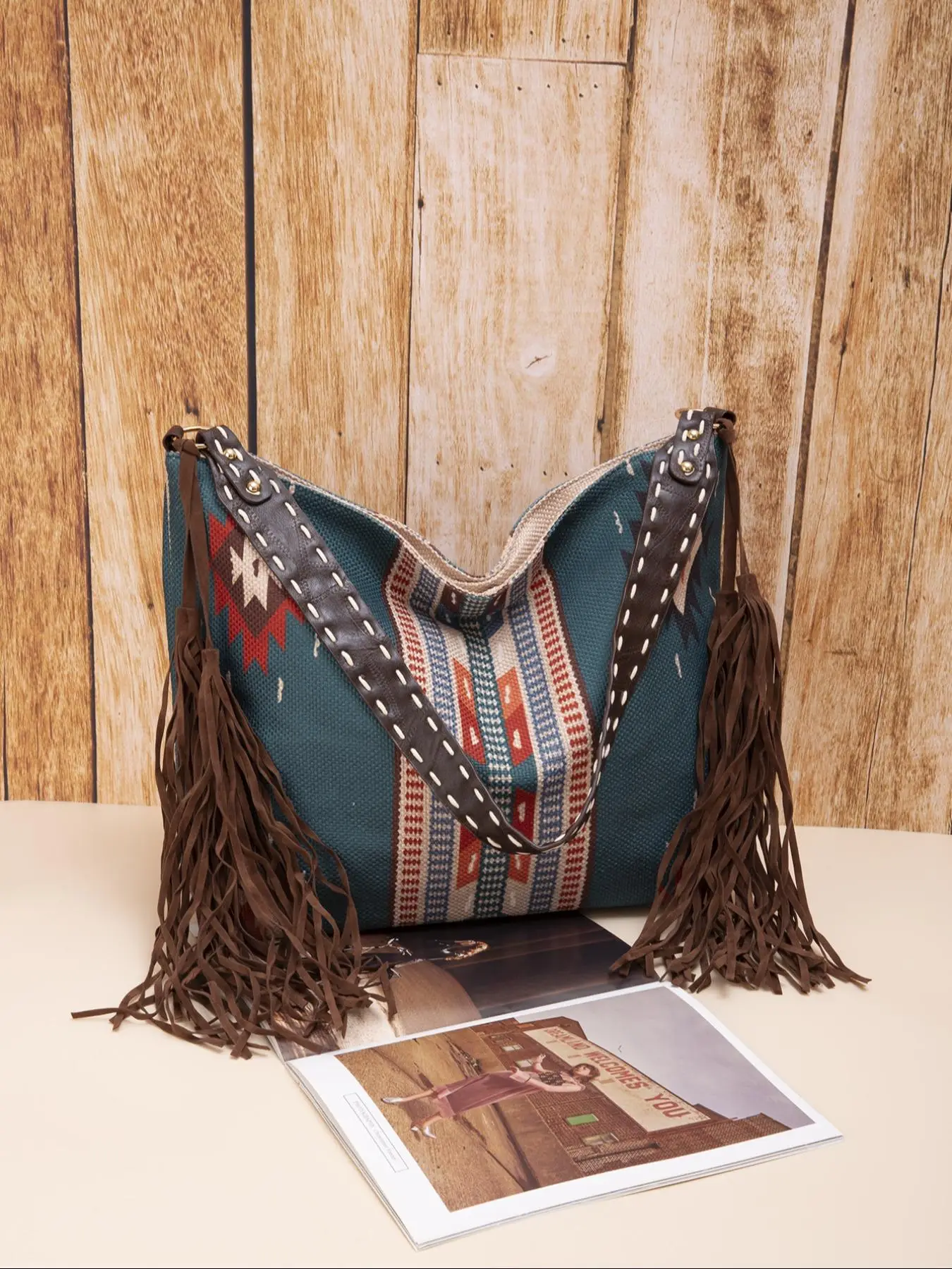 Women's Boho Tassel Decor Tote Bag As LGBT Pride Gift, Large Shoulder Bag for College Students & White-collar Workers, Perfect for Office, College