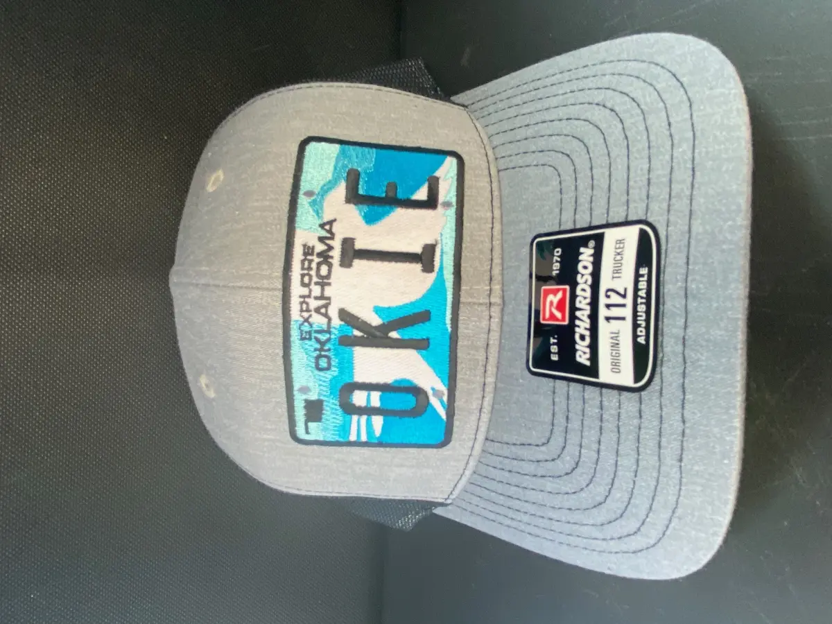 212 MAIN Unisex Dog & Cat Okie Hat, Heather Grey & Black Trucker Cap, Adjustable Snapback Hat with Snap Closure - 1 Size, Snapback Hats