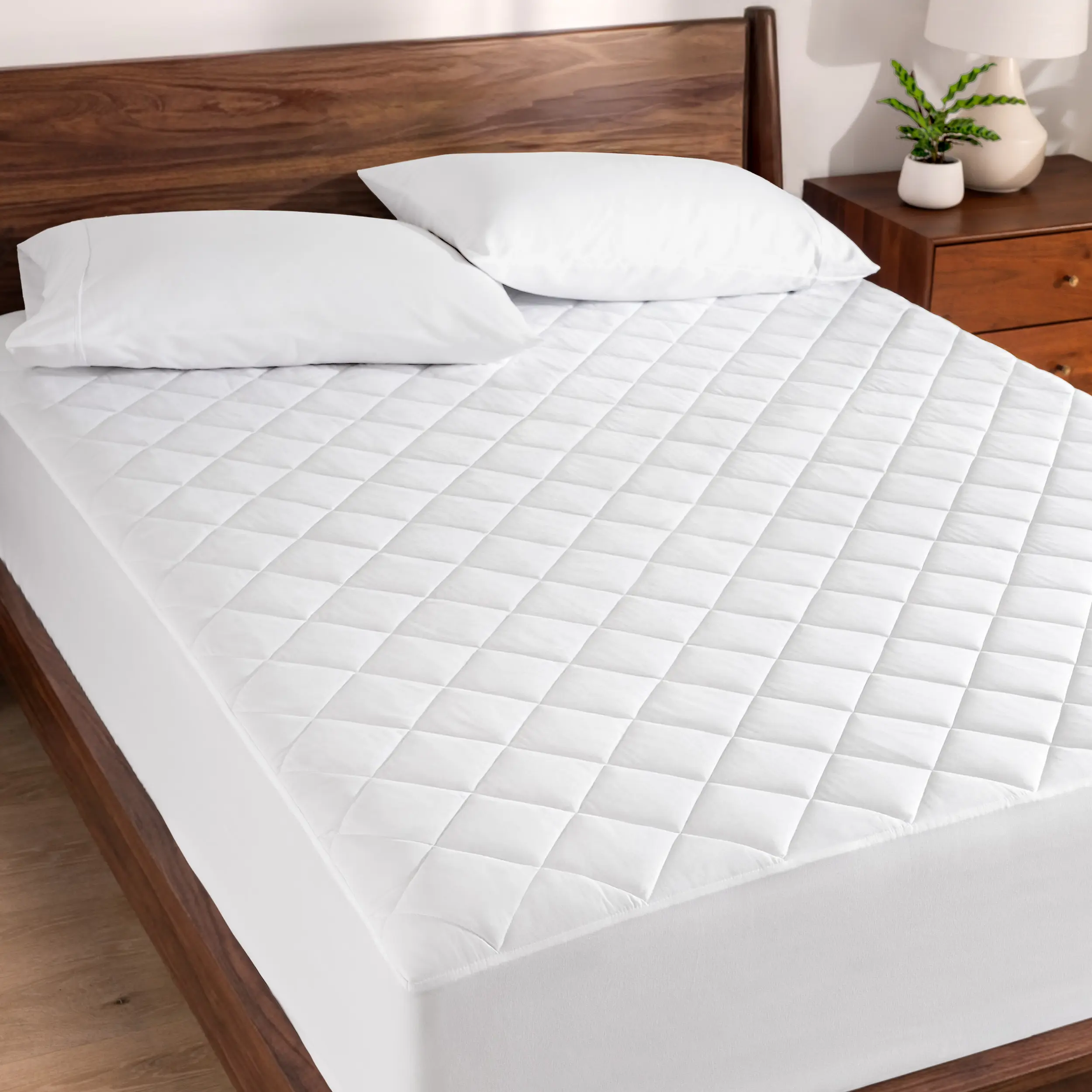 Bare Home Quilted Bed Mat - Breathable Topper with Soft Comfortable Padding, Mattress Pads/Toppers/Protector to Revitalize Your Bed, Revitalize Your Mattress