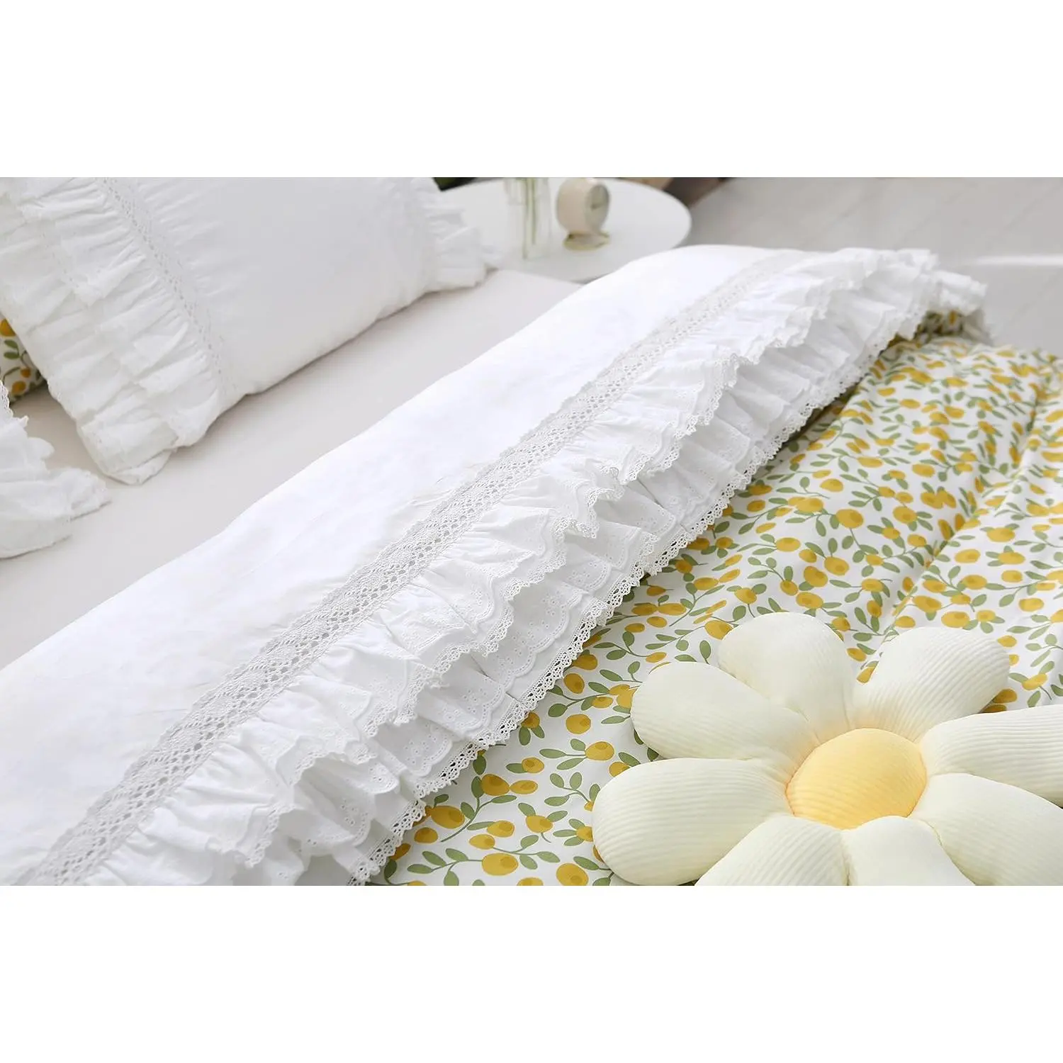 White Luxury Elegant Lace Bed Flat Sheet with Ruffles Bed Top Sheet 100% Cotton 1 Piece